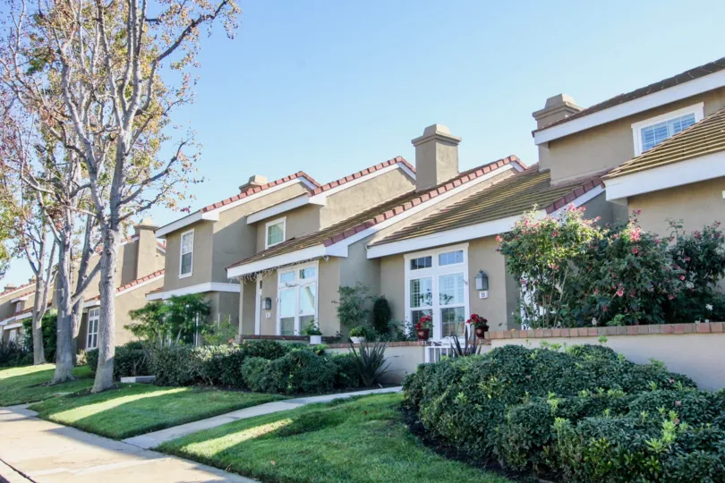 Columbia Square Building having attractive location at Irvine city