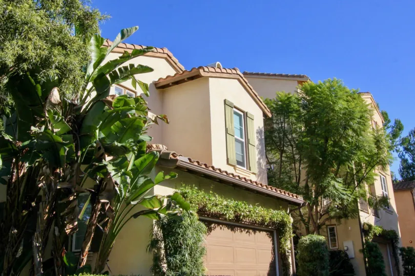 The Ivy Wreath community has two homeowners association monthly dues required plus an additional Mello Roos tax. The dues include use of the three Quail Hill Olympic size community pools, fitness center, tennis and basketball courts and 5 parks. The Quail