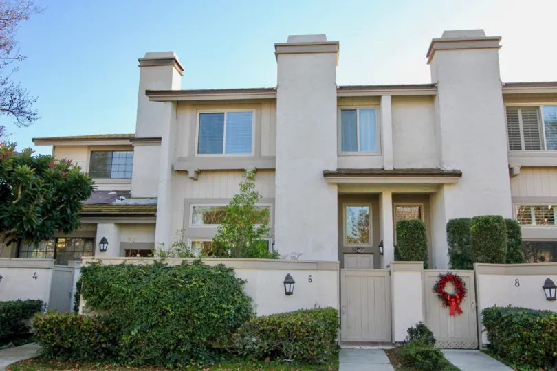 Christmas ring is attached in the entrance door of 8th villa in Ridge Townhomes Bren