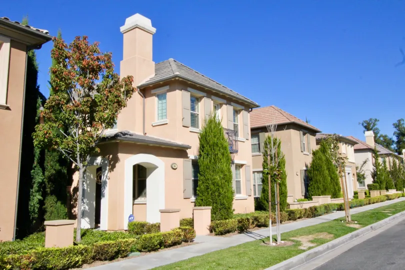Wonderful house with beautiful garden to relax and enjoy with friends and family members in Stonetree Manor at Irvine, CA