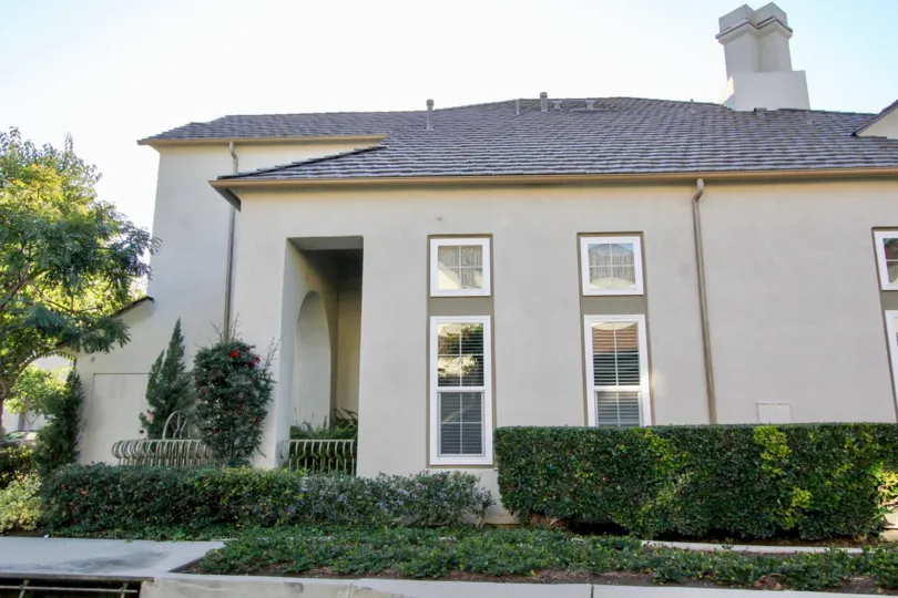 a sunny day in the summit towne collection with a building that gas garden around and roofless top