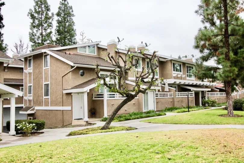 Awesome green lawn with trees near villa in Coyote Creek of La Habra