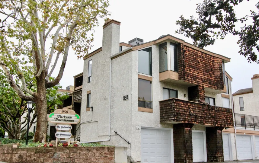 Multi-story home with garage in Parkside Townhomes in La Habra, California