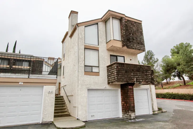 Good looking and spacious villa with balcony and stairs in Parkside Townhomes of La Habra