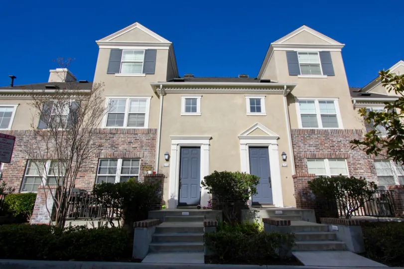 Grand view of the Aldenhouse community in Ladera Ranch, California.