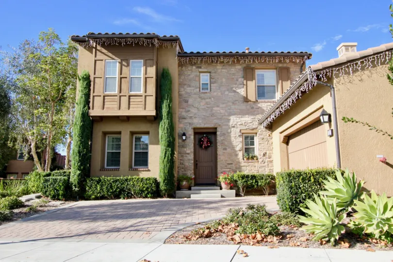 Front driveway at the Castellina in Ladera Ranch, CA