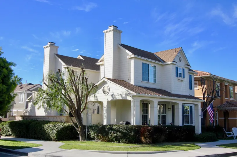 Hedges and blue sky in St Mays Road in Ladera Ranch, CA