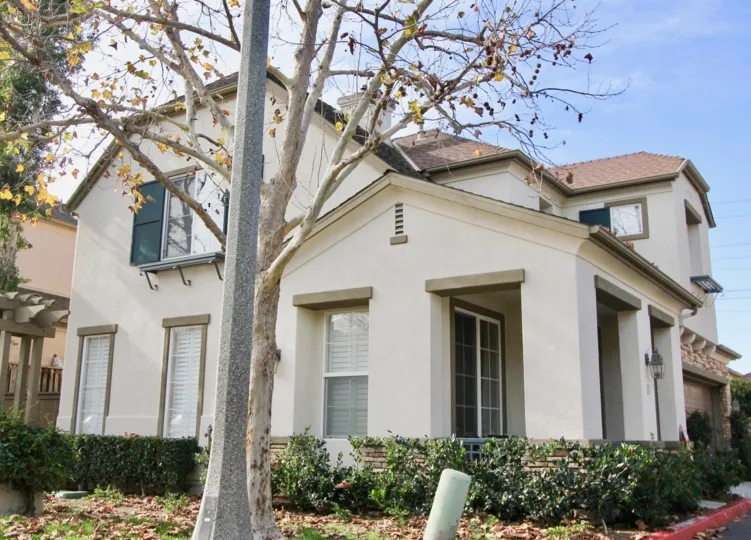 Fabulous view of a villa with clear sky and trees in Sycamore Grove of Ladera Ranch