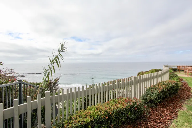 Blue lagoon's beautiful view overlooking the ocean in Laguna Beach, Calfornia