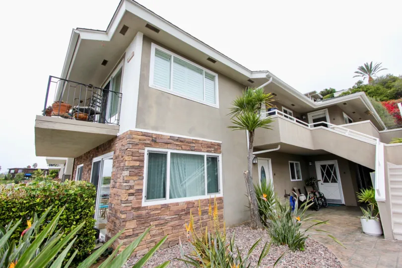 Lovely Wesley Pacific In Laguna Beach California Country