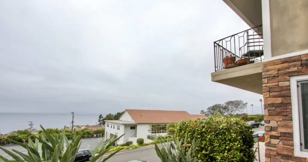 Wesley Pacific a community of California living in Laguna Beach, California.