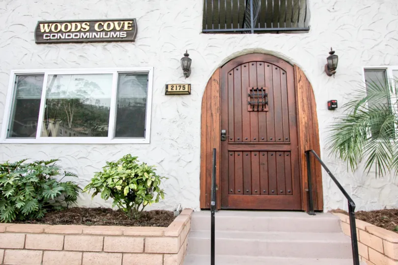 The front entrance to Woods Cove condominiums office in Laguna Beach California