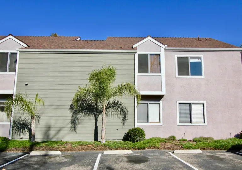 Beacon Hill is located off Goldern Lantern and Beacon Hill Way in Laguna Niguel, California. Below are the current homes for sale in the Beacon Hill. Beacon Hill Community amenities include: assocation pools and association tennis courts. Beacon Hill is i