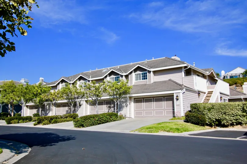 This is a great neighborhood to find ocean view condos in the Beacon Hill area.