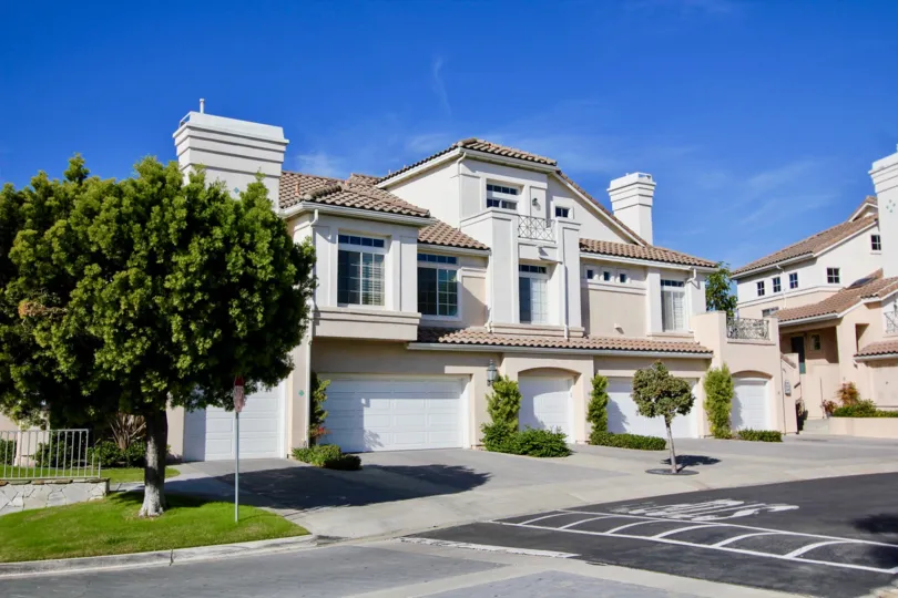 the breakers house is the box house of the laguna niguel city in california