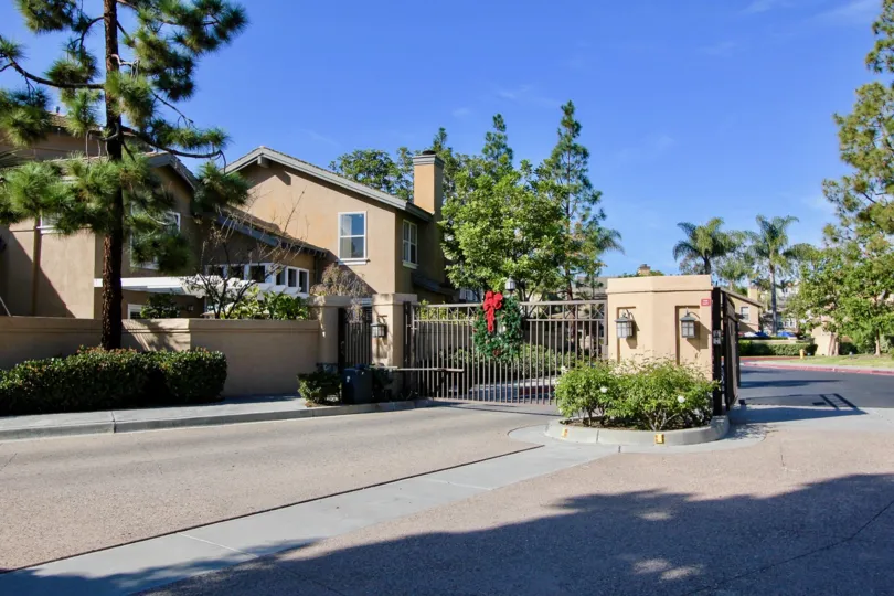 Many homes that are in a gated Cameray Pointe community in Laguna Niguel, California