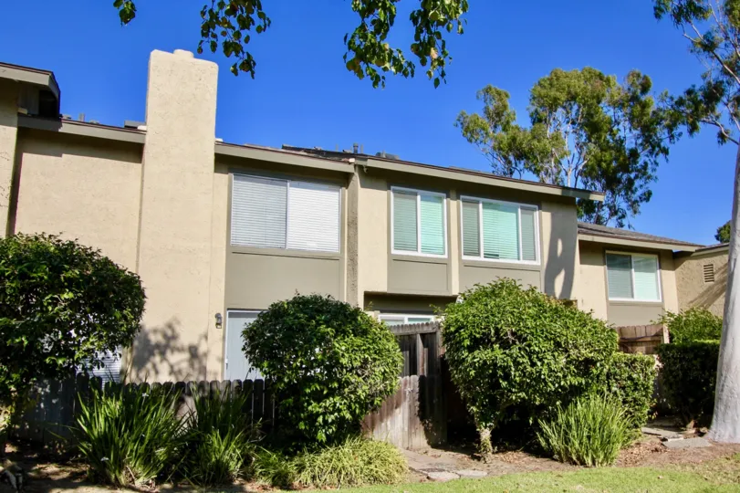 Green landscaping at the Foothill Townhomes in Laguna Niguel, California.