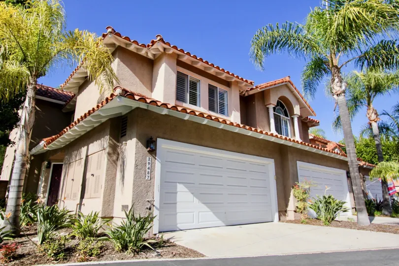 the jamaica is a jasmine house of the laguna niguel city in california state
