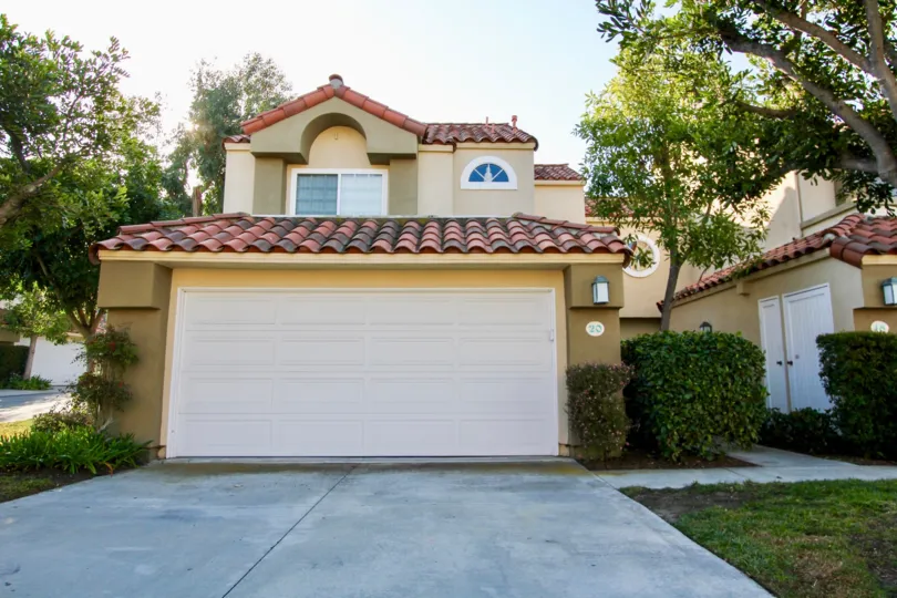 Nice parking place in front of a villa with trees in Niguel Vista of Laguna Niguel