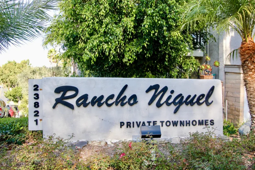 A sunny day at Rancho Niguel private townhouse complex.