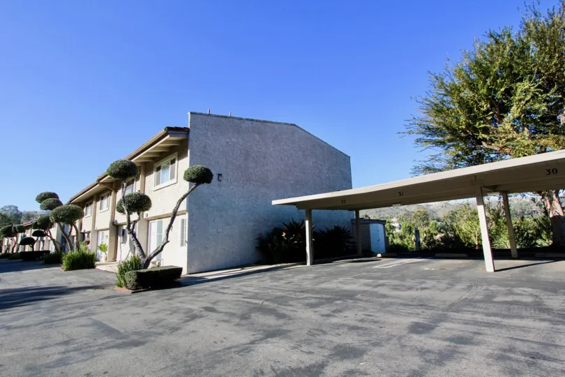 Beautiful New remodeled one Bedroom one Bath one Car Garage.