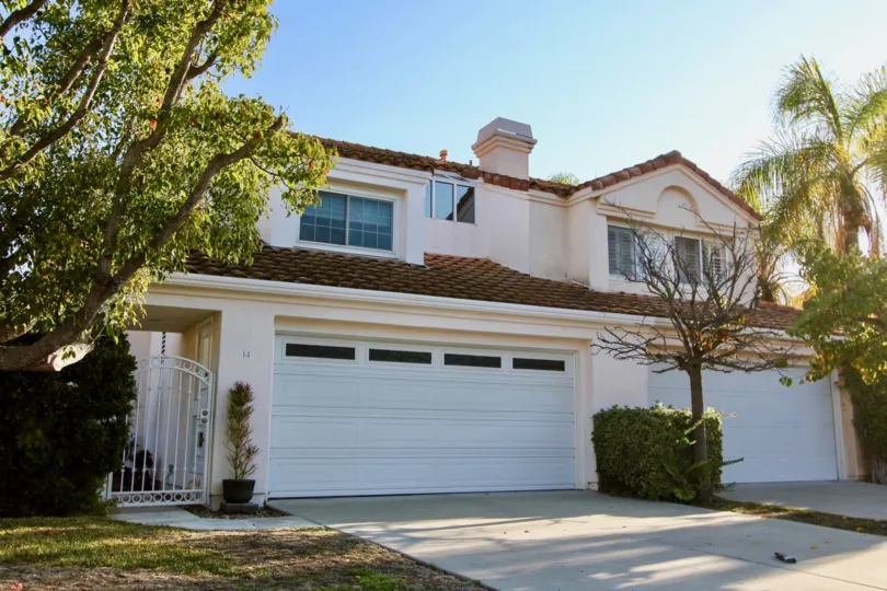 Walkway and driveway at Saltaire in Laguna Niguel, CA