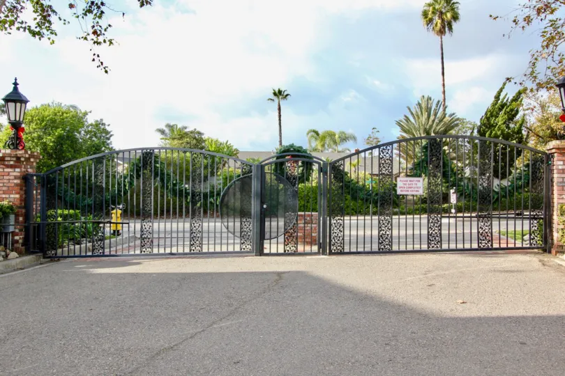 The gated community of Villa De Cerise in Laguna Niguel, California at Christmas time
