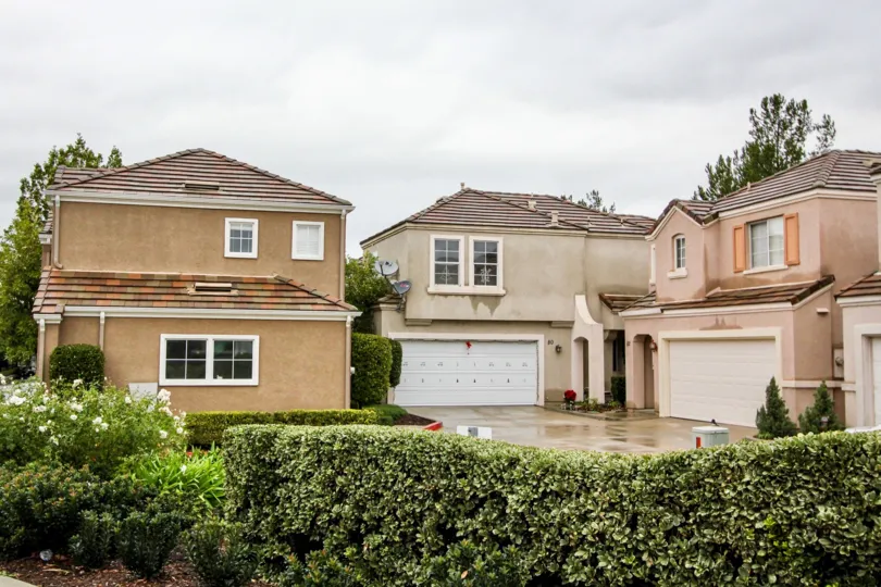 An overcat day in the neighborhood of Brittany at Foothill Ranch in Lake Forest, California