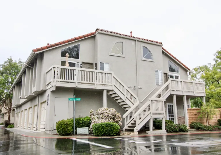 Canyon Woods Apartments offer spacious one and two floor plans. Each apartment comes a well-equipped kitchen featuring brand name appliances, air conditioning, closets and storage areas and a private patio/balcony and convenient amenities for residents to