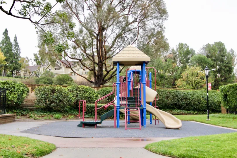 A fine nice day at the park of Heatherview, Lake Forest in California.