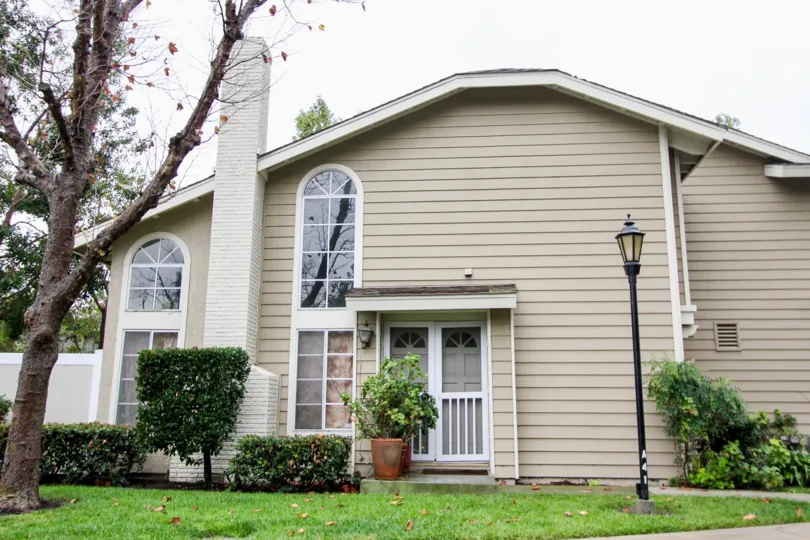 the healtherview is a healthful home of the lake forest city in california