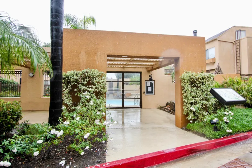 Le Parc Our new Portola Hills Community is comprised of seven distinct neighborhoods, all within a private gated community featuring tree-lined streets and premium views. With a focus on family and healthy active living, we’ve incorporated a multitude of 