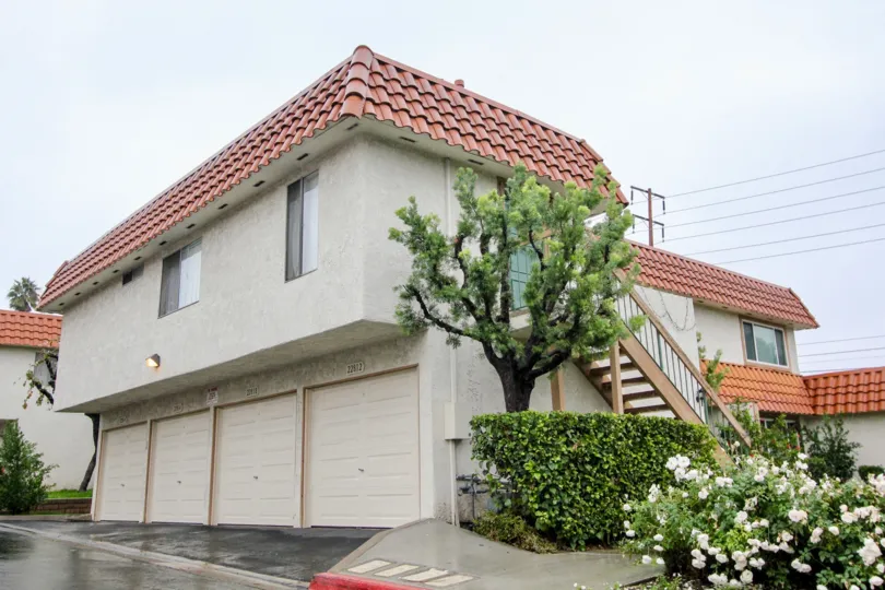 Rainy day at the Rancho Viejo Condos II in Lake Forest, CA
