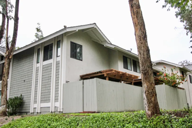 Corner view of a residential complex, Serrano Woods, in Lake Forest, California