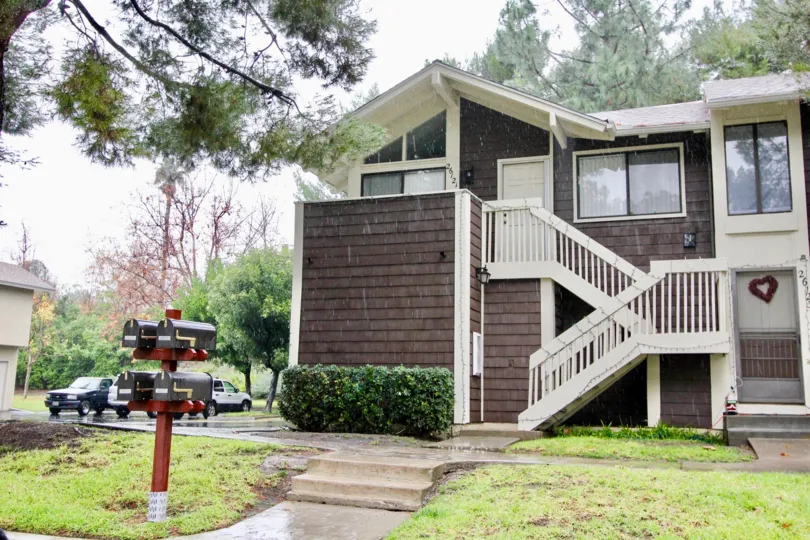 The cozy apartments in Sycamore Glen on a rainy day