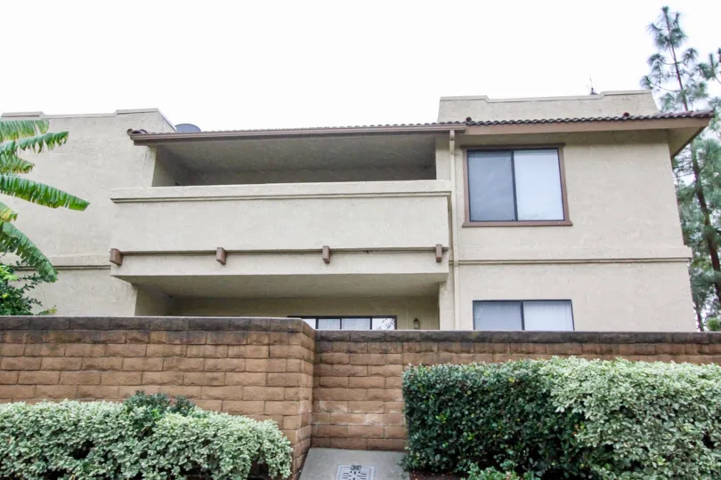 private gate and entrance home in the community of Tierra vista in Lake Forest California