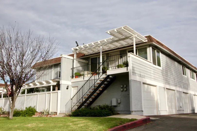 Mission Viejo is suburban in nature and culture. The city is mainly residential, although there are a number of offices and businesses within its city limits.