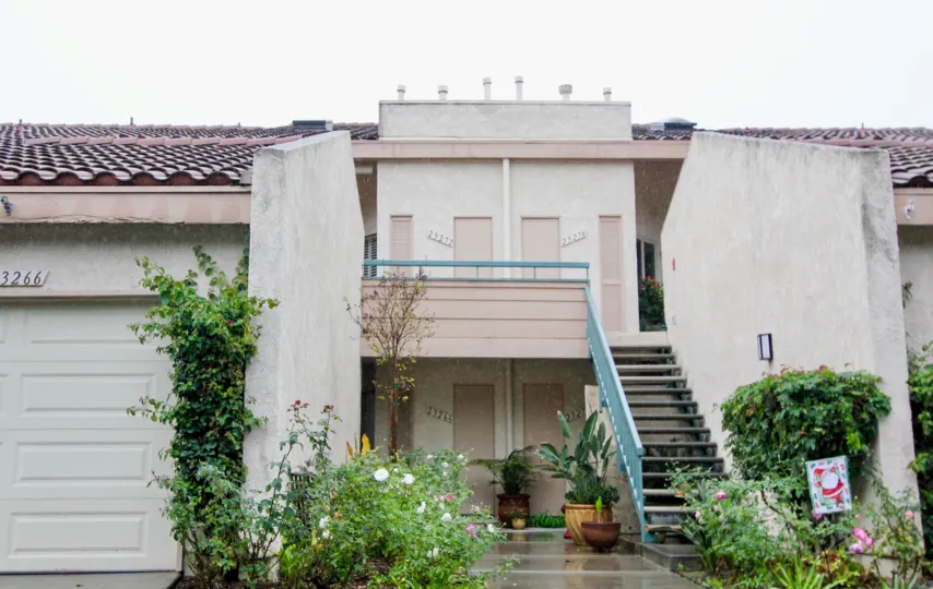 Mission Viejo is suburban in nature and culture. The city is mainly residential, although there are a number of offices and businesses within its city limits.