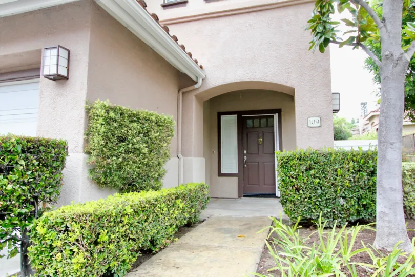 Mission Viejo is suburban in nature and culture. The city is mainly residential, although there are a number of offices and businesses within its city limits.