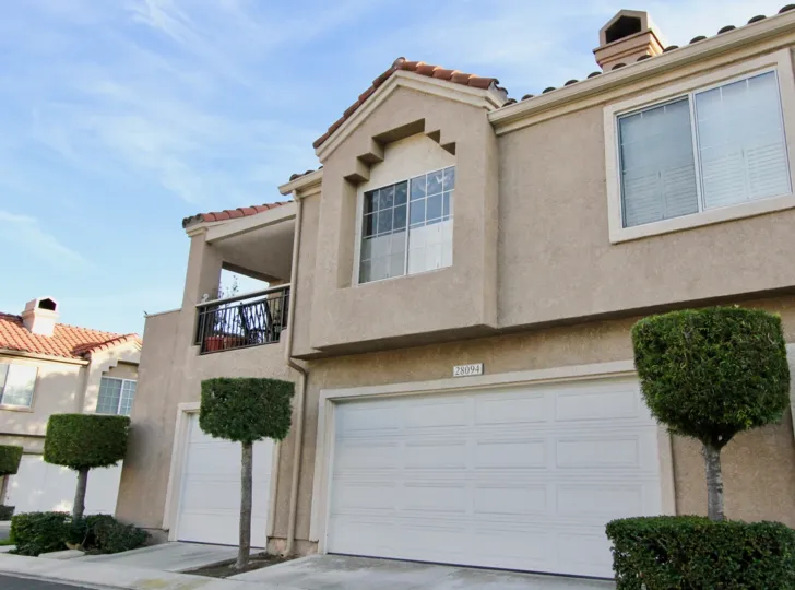 the palm garderns is a nest model house of the mission viejo city in california