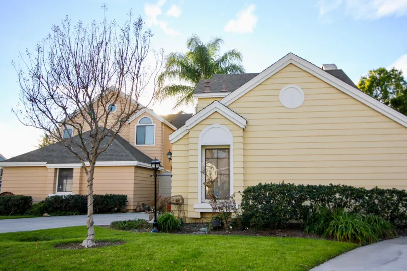 Mission Viejo is suburban in nature and culture. The city is mainly residential, although there are a number of offices and businesses within its city limits.