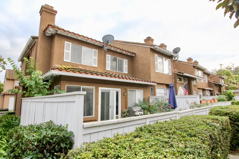 Mission Viejo is suburban in nature and culture. The city is mainly residential, although there are a number of offices and businesses within its city limits.