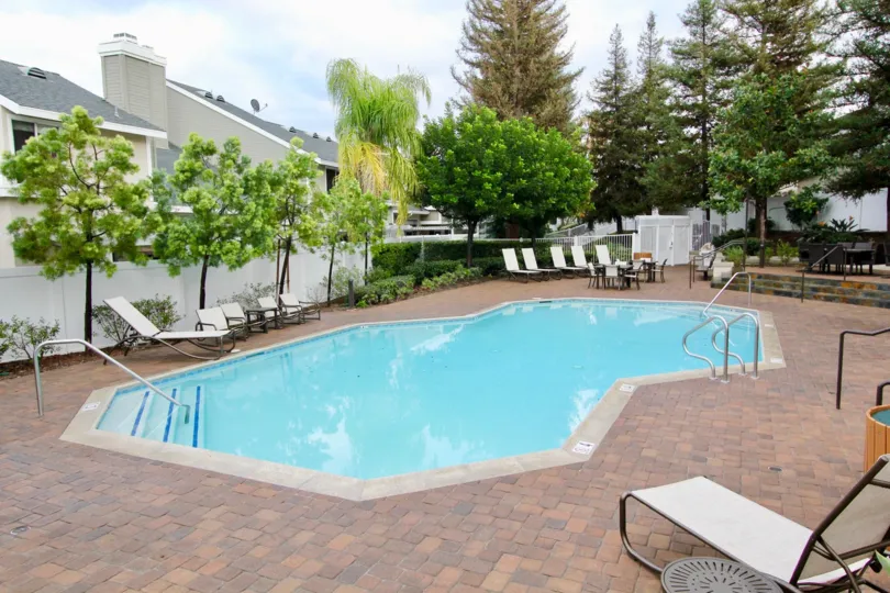 Remodeled, Turnkey & Unique End Unit Townhome for Lease. 3 Bedrooms, 2. 5 Bathrooms, 2 Car Attached Garage and a large wrap around fenced backyard with covered patio. Enjoy the Front gated courtyard with brick patio. Access to a private greenbelt from the