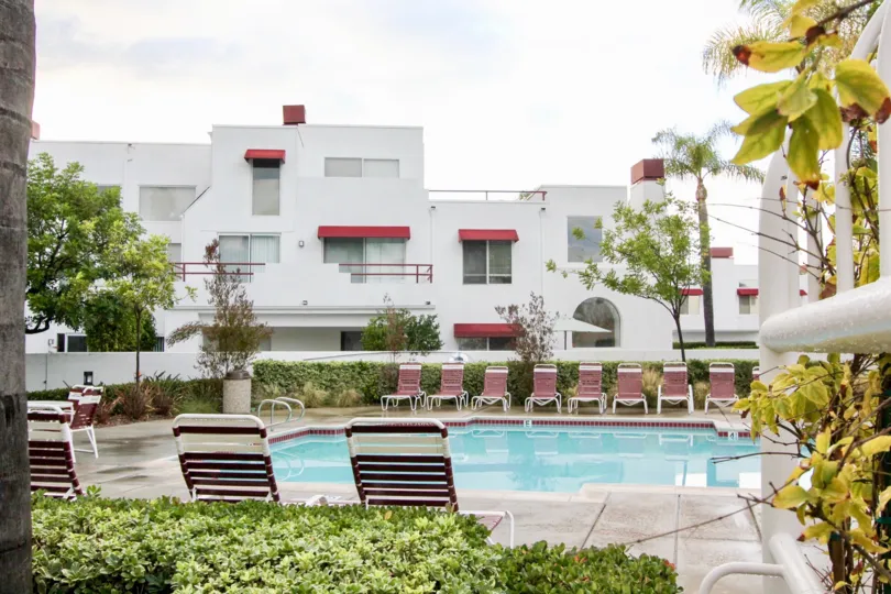 walking distance to Saddleback College and you'll be channeling the condo homes at Hillcrest Village
