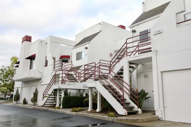 Mission Viejo is suburban in nature and culture. The city is mainly residential, although there are a number of offices and businesses within its city limits.