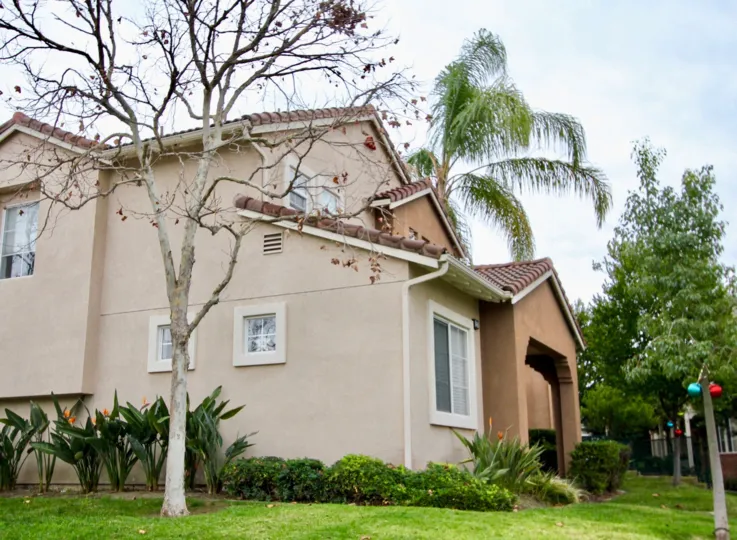 Mission Viejo is suburban in nature and culture. The city is mainly residential, although there are a number of offices and businesses within its city limits.