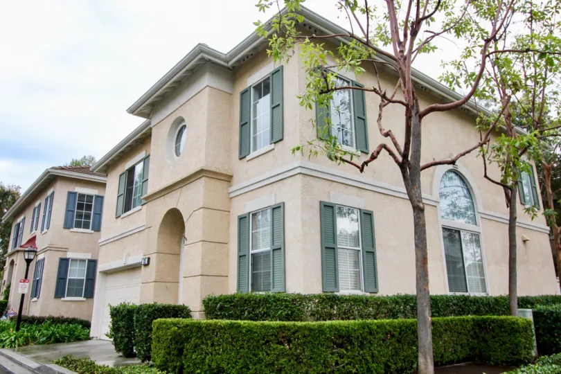 Mission Viejo is suburban in nature and culture. The city is mainly residential, although there are a number of offices and businesses within its city limits.