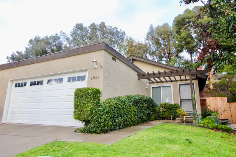 Mission Viejo is suburban in nature and culture. The city is mainly residential, although there are a number of offices and businesses within its city limits.