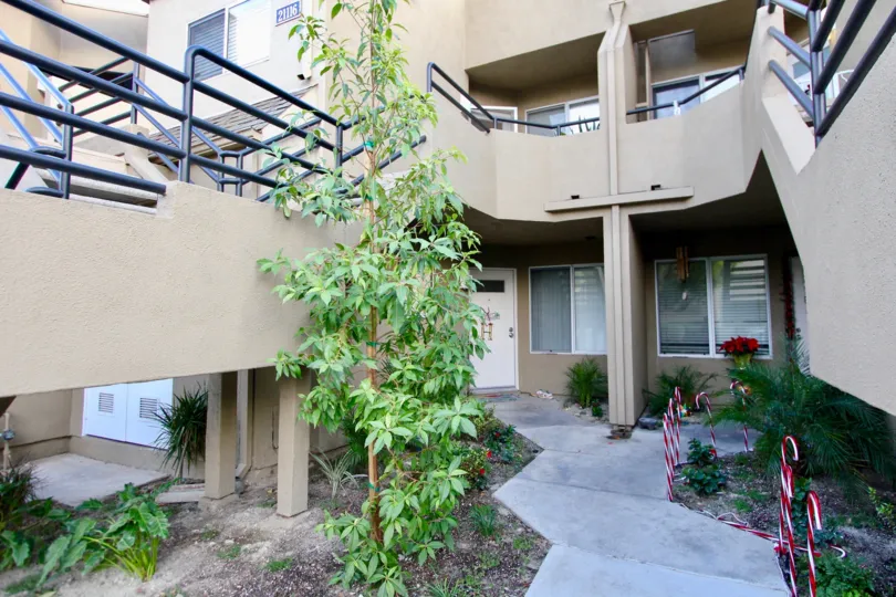 Rainbow Ridge apartments in Mission Viejo, California