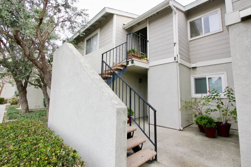A big house is there with stair case in the Valencia.